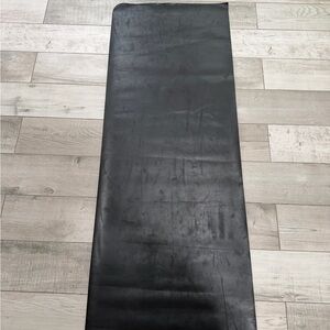 Lululemon Black Yoga Mat